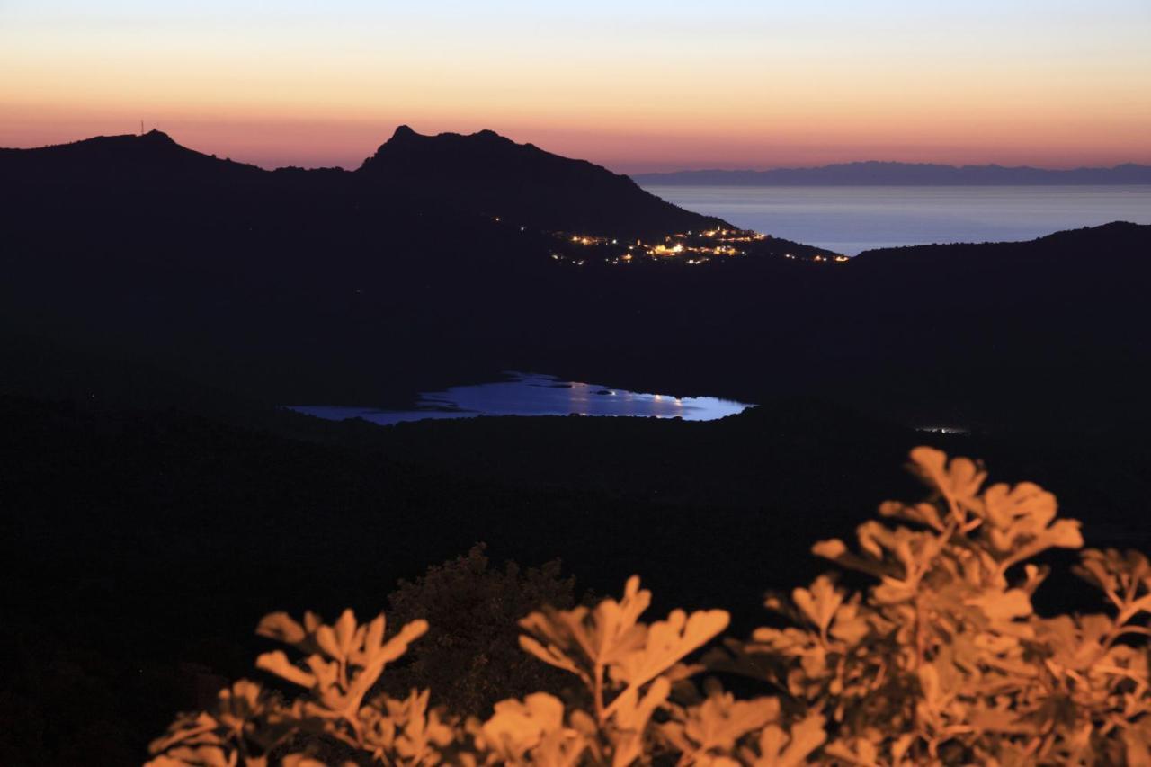 Vacancorse Maison U Canale Speloncato  Bagian luar foto